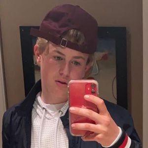 Meet your Posher, Cj